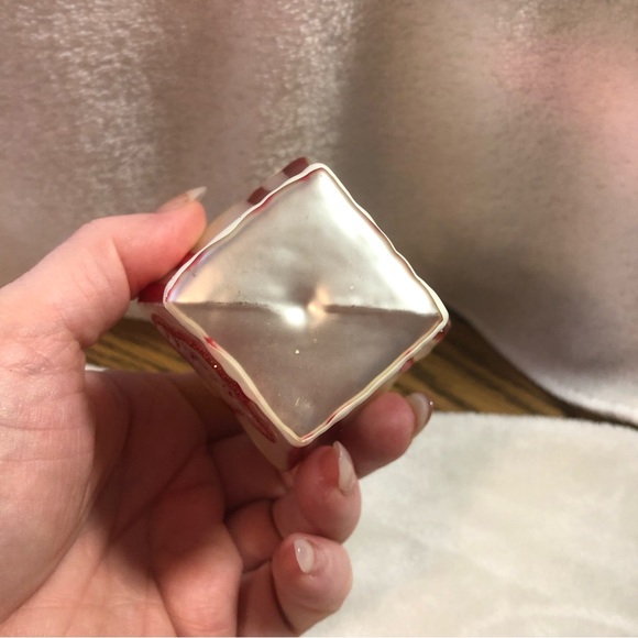 FINAL SALE- LEAVING CLOSET-NO FURTHER DISCOUNTS - Picture 4 of 6